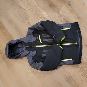 Spyder Black and Gray Kids Jacket with Yellow Accents.   Zipper snags in 1 place